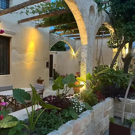 Sala Historical Luxury Appartement Rhodes City